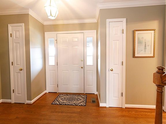 3rd image of 2688 Ashbrooke Dr