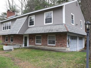 2 Duane Dr, North Reading, MA 01864