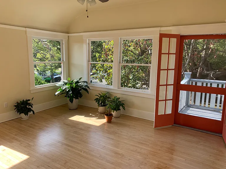 64 N Bonnie Ave #5 — Photo 4
