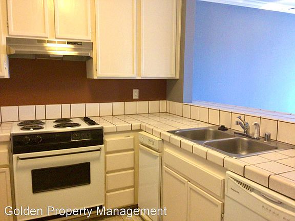 4th image of 3955 Faircross Pl Unit 42