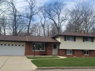 574 Christopher Rd, Jackson, MI 49203