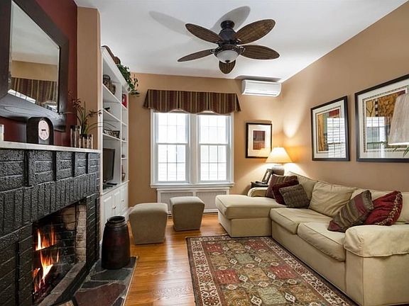 5th image of 22 Grant St #A