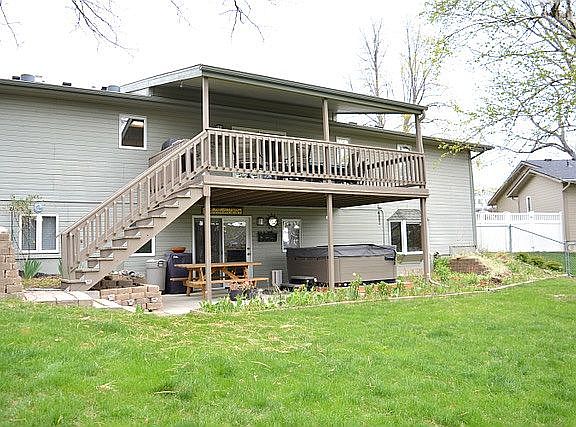 4th image of 3948 Pine Cove Rd