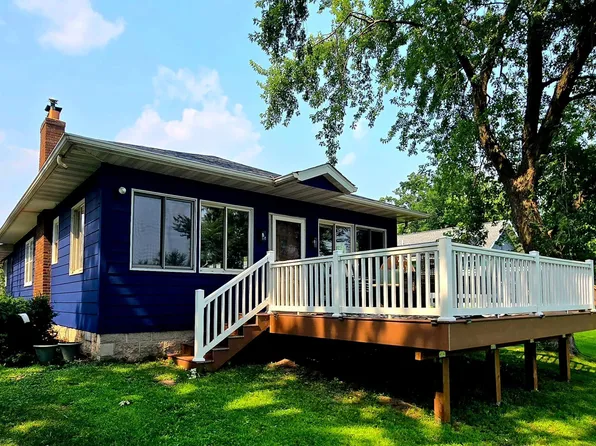 6567 N Shore Trl N, Forest Lake, MN 55025