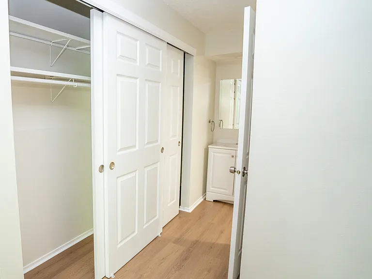 2 Bed 1.5 Bath Garden (8)