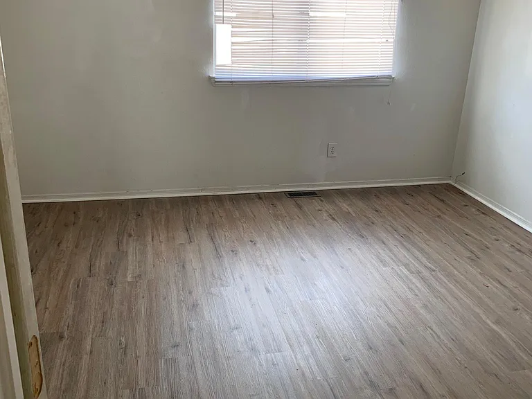 17671 E Loyola Dr — Photo 4