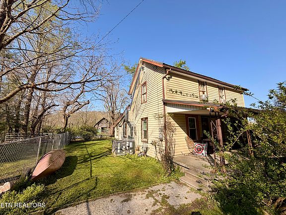 17th image of 5640 Brimstone Rd