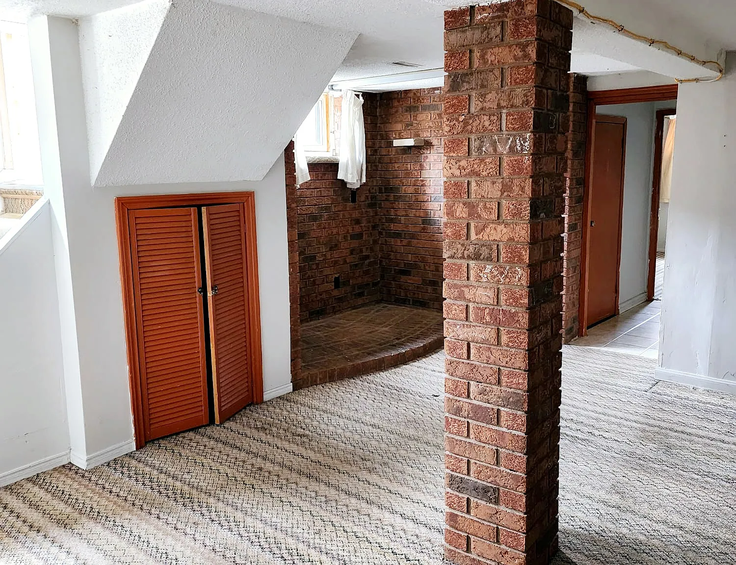 2 bed, $1,995 — Photo 2