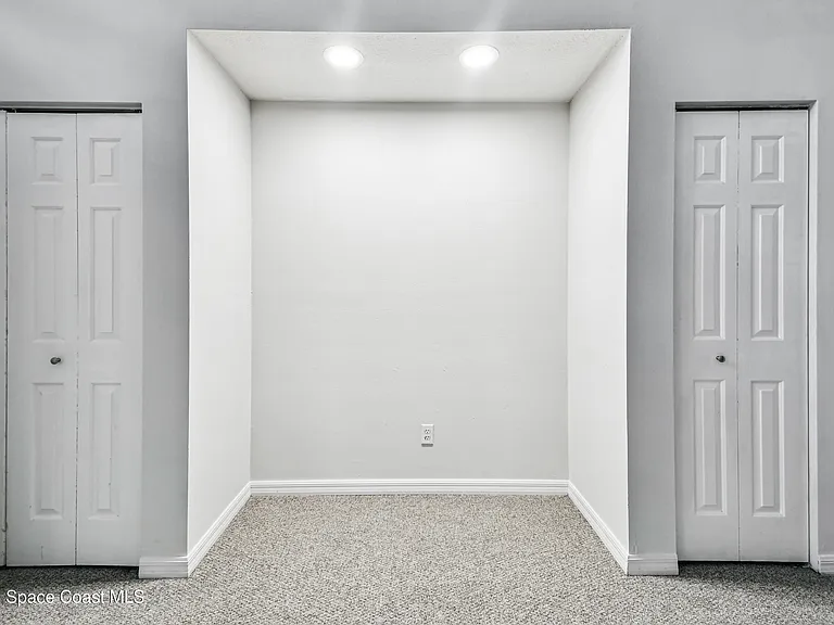 3687 Royal Oak Dr #6 — Photo 6