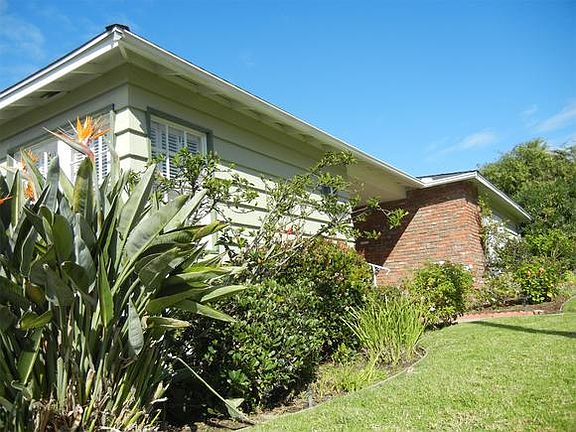 4th image of 2703 El Oeste Dr