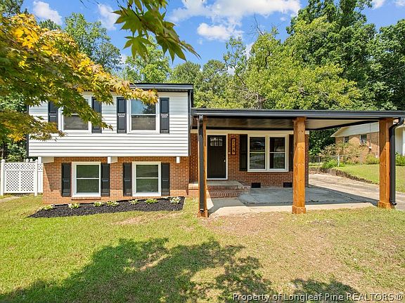 3rd image of 736 Burgoyne Dr