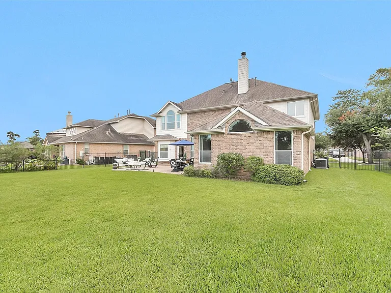 3002 E Lake Falls Cir — Photo 48