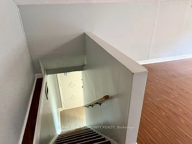 220 Ruggles Ave — Photo 23