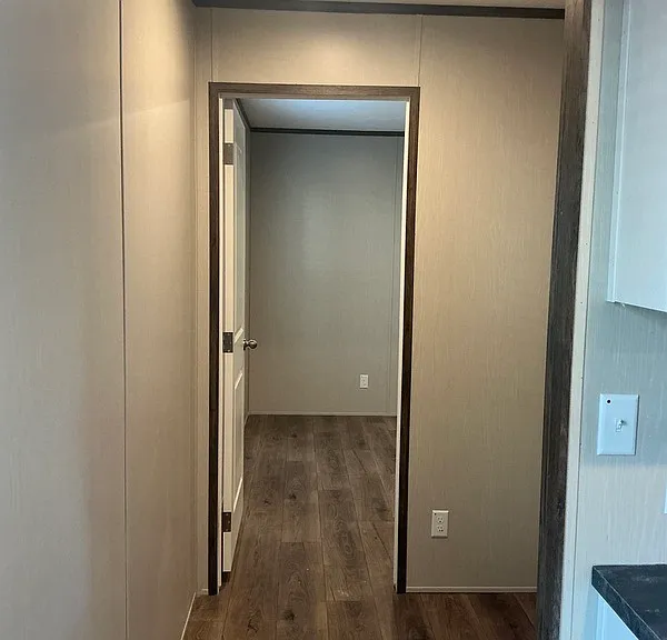 11 Club Cir — Photo 3