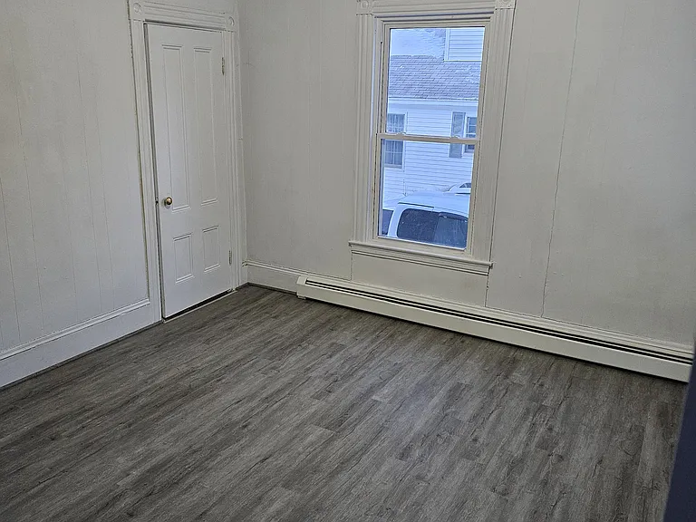 185 Forest St #1 — Photo 4