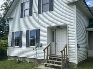294 Pleasant St, Hartland, ME 04943