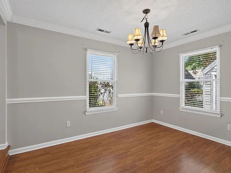 5113 Glenwood Way — Photo 24