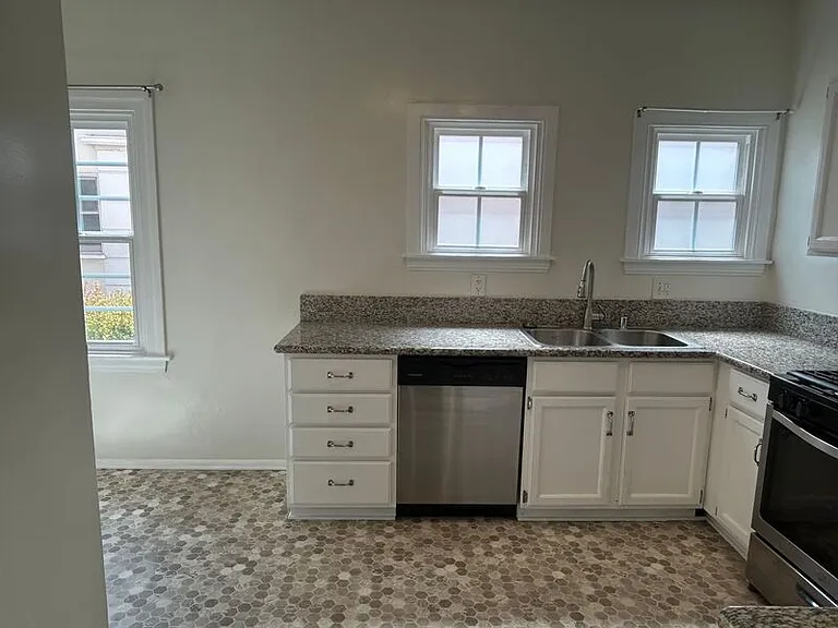 6200 Orange St — Photo 7