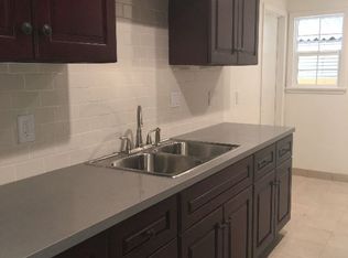 1901 W 16th St, Santa Ana, CA 92706