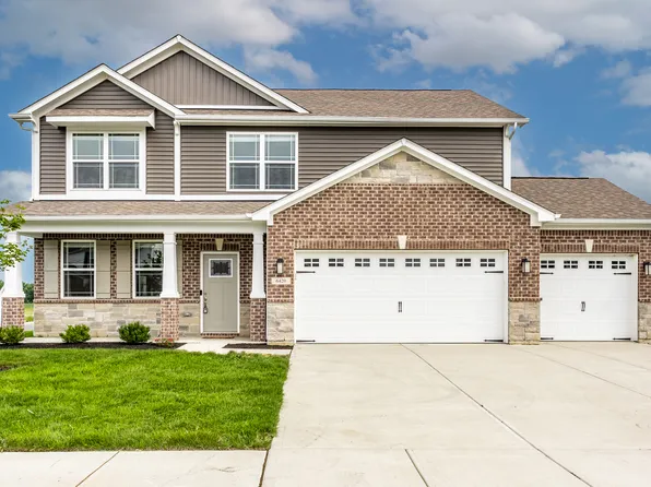 6420 Flag Stop Dr, Whitestown, IN 46075