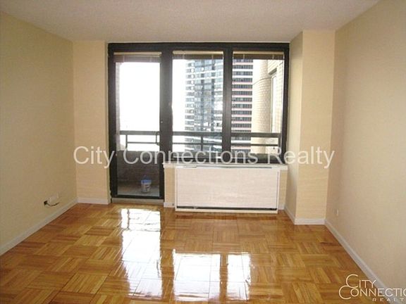4th image of 330 E 38th St APT 24K