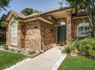 4215 Harvest Hill Rd, Carrollton, TX 75010