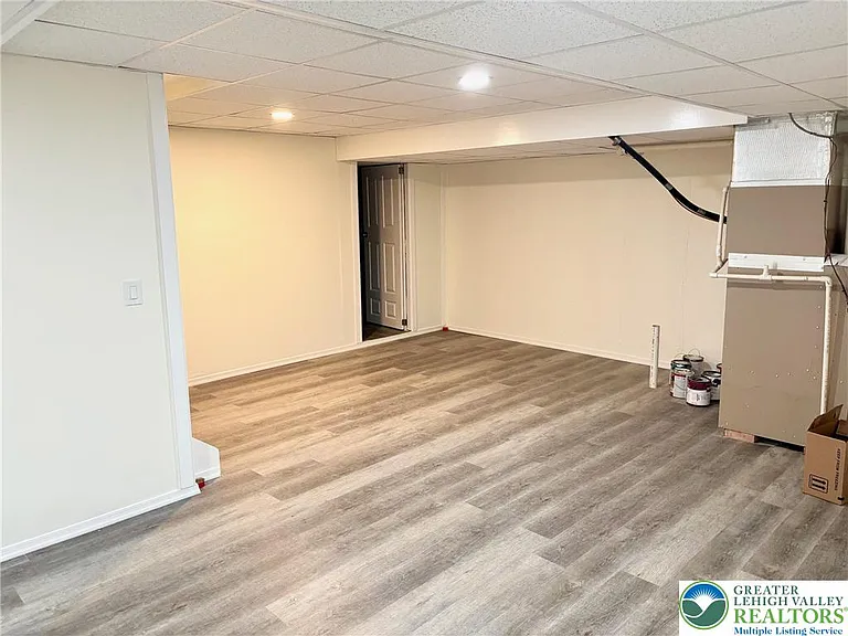 1319 Mohr Cir — Photo 27