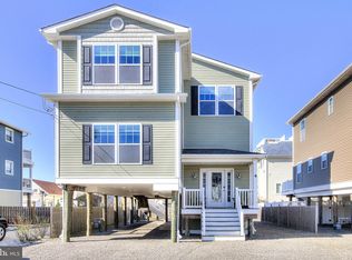 4 E Hobart Ave, Long Beach Township, NJ 08008