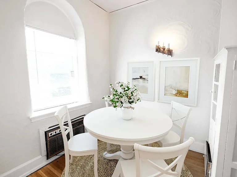 Welcome to Central Lakes of Uptown, where modern elegance meets cozy charm. Enjoy sunlit spaces and stylish designs in our inviting dining areas. Join us today to find your perfect home in a vibrant community!