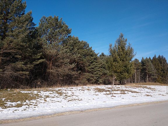 5th image of W129N11957 Harvest Ln Lot 20