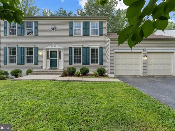 36 Westhampton Ct, Stafford, VA 22554