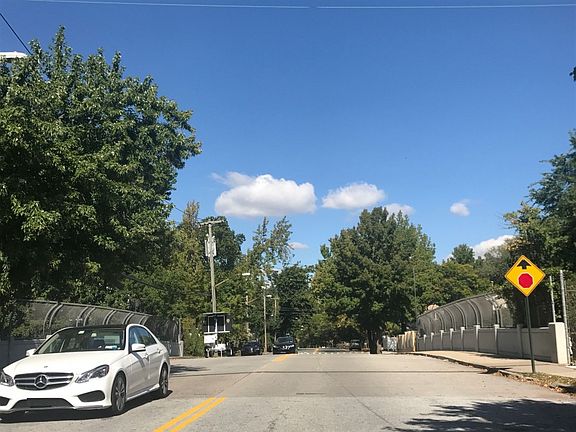 5th image of 308 S Railroad St