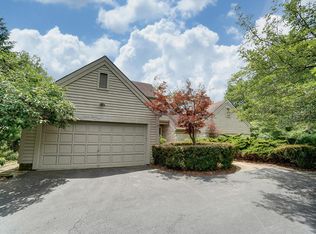 5445 Lanark Ct, Dublin, OH 43017