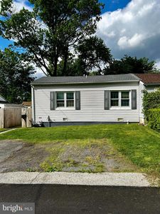 406 Austin Ct, Wallingford, PA, 19086
