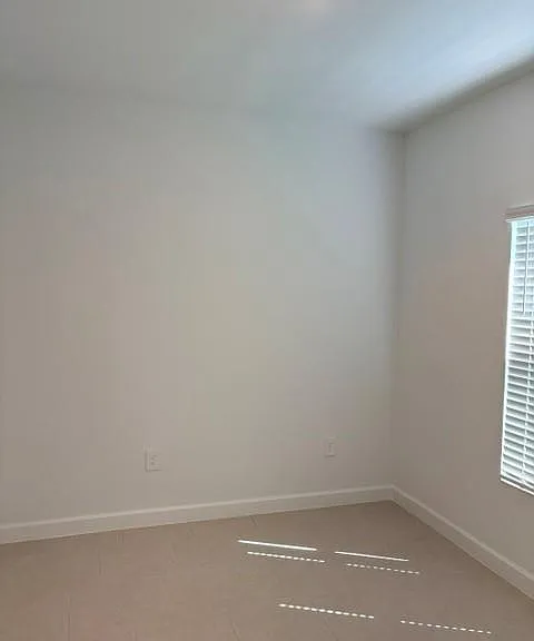 4758 Espiritu Way Ave — Photo 9