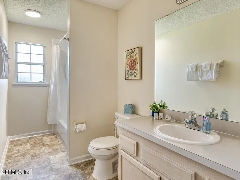 7596 Fawn Lake Dr N — Photo 10