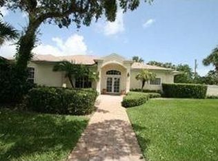 8 Quail Run Ln, Sewalls Pt, FL 34996