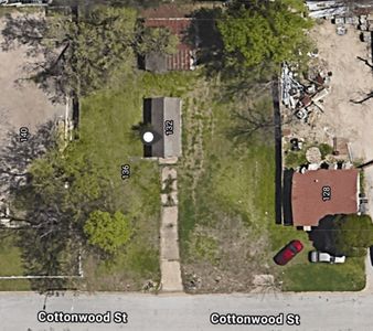 132 & 136 Cottonwood St, Fort Worth, TX, 76111