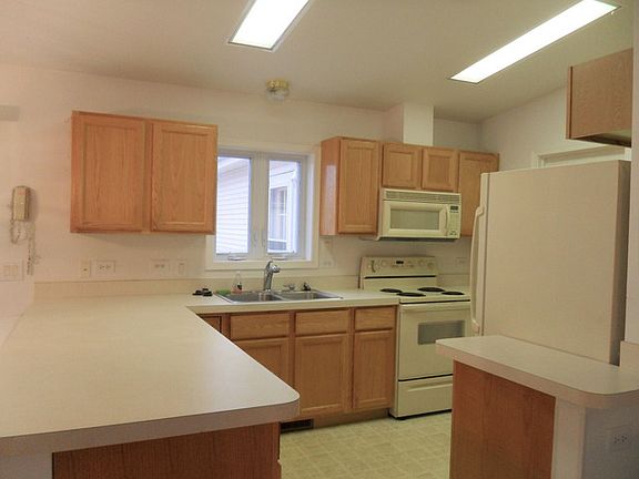 4th image of 2315 Horseshoe Ct