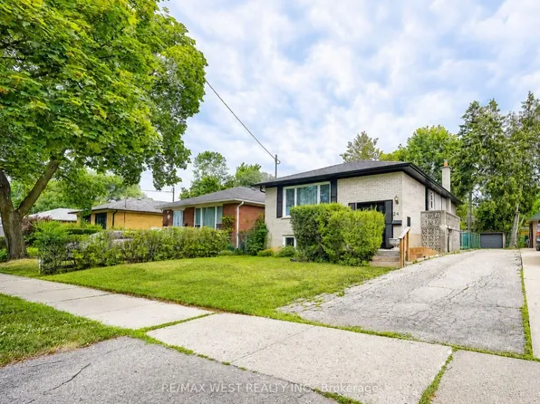 24 Waxham Rd, Toronto, ON M9W 3L3