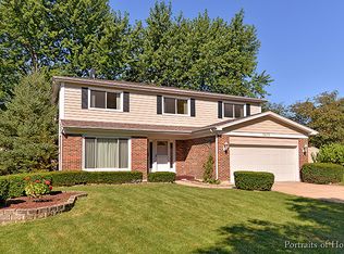 1473 Applegate Dr, Naperville, IL 60565