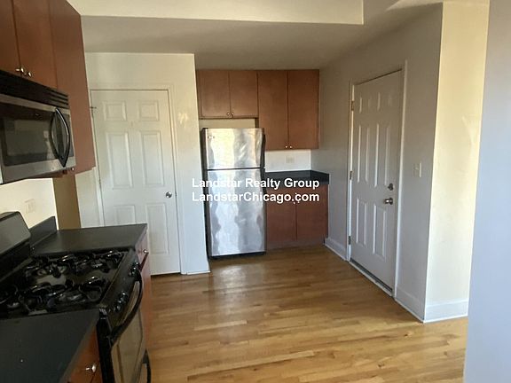 5th image of 3428 W Parker Ave #G
