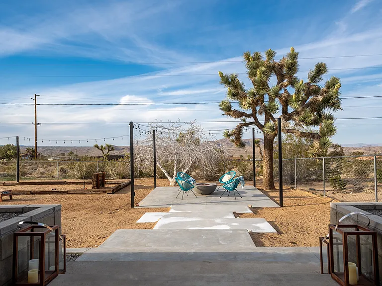 60432 Natoma Trl — Photo 43