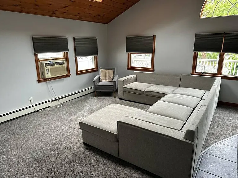 17 Hillside Ave — Photo 16