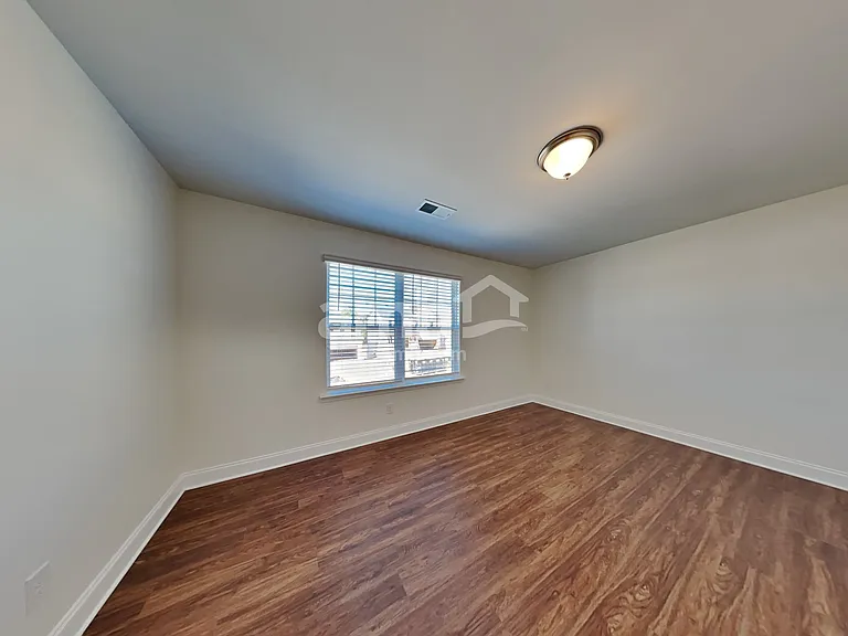 157 Larragan Dr — Photo 28