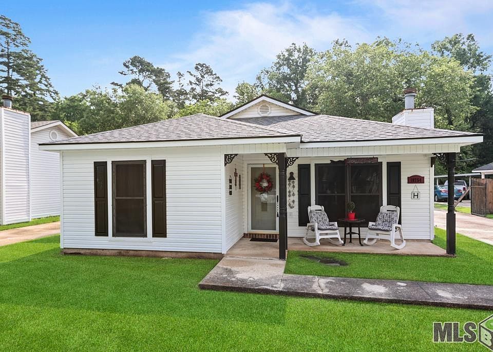 1st image of 10754 Stone Pine Dr