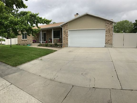 4th image of 9960 S Yorkshire Dr