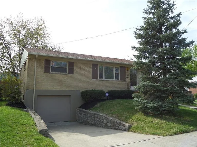 281 Jupiter Dr photo 1