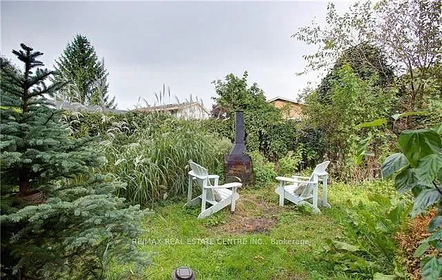 134 Kitchener Rd — Photo 10