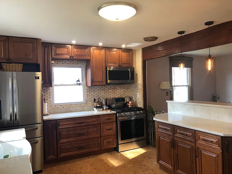 4907 Iroquois St — Photo 11